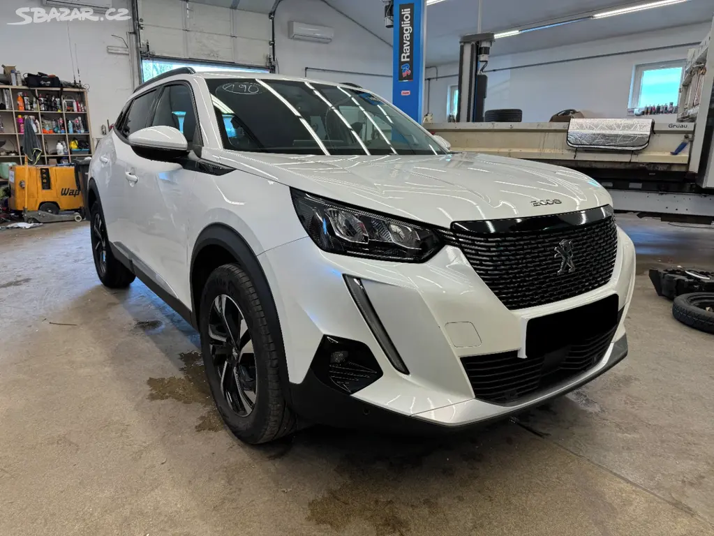 Peugeot 2008 1.2 Puretech 96 kW